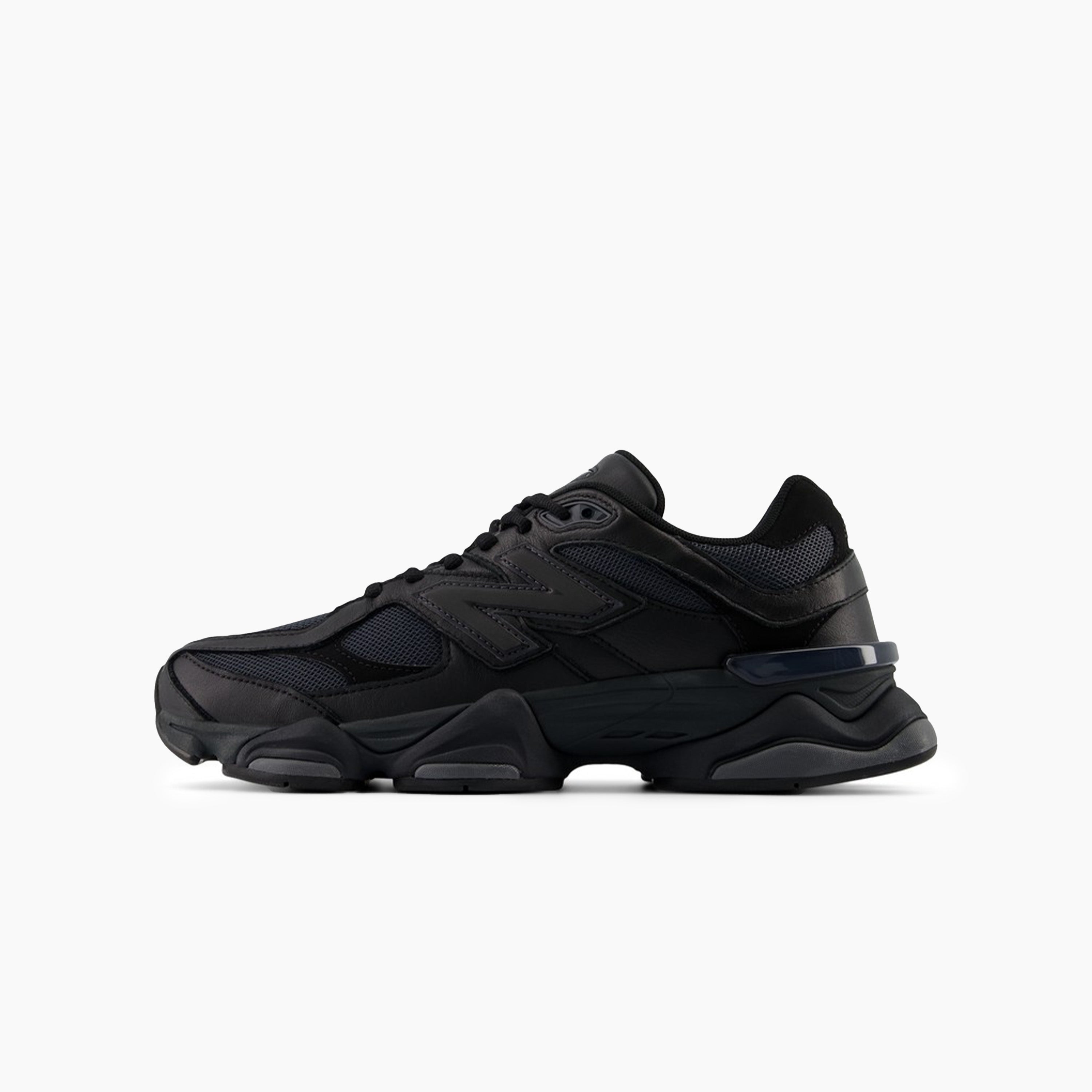 NB 9060 Black Cat