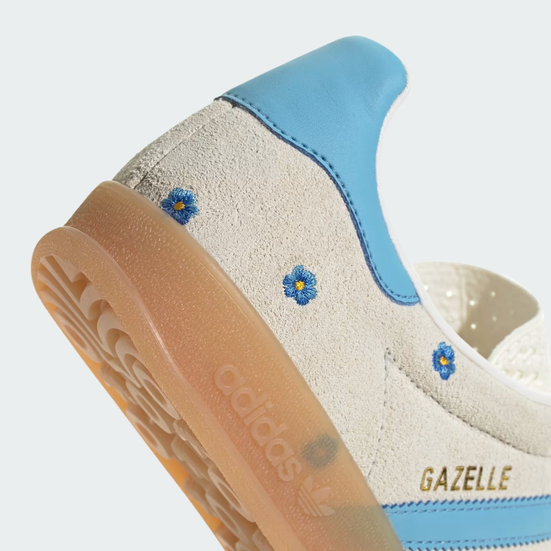 Gazelle Indoor Floral